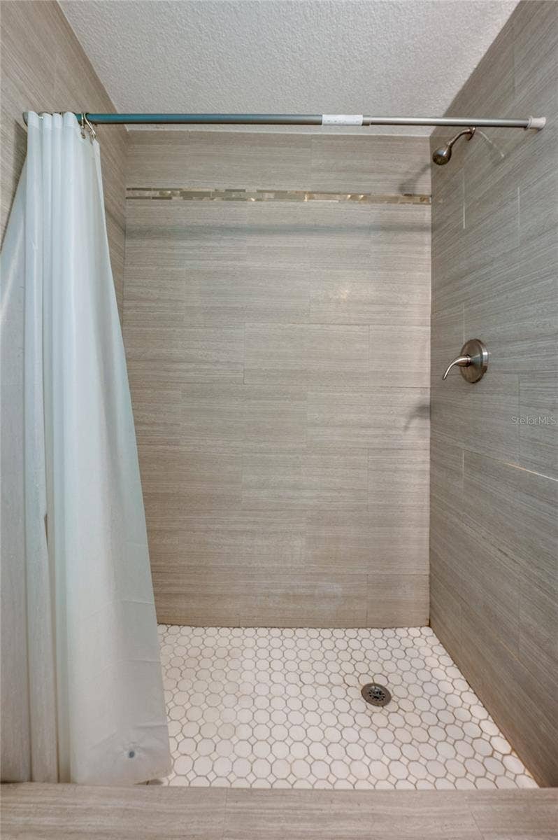 34 RIVER DRIVE, Ormond Beach, FL 32176 34 RIVER DRIVE, Ormond Beach, FL 32176
