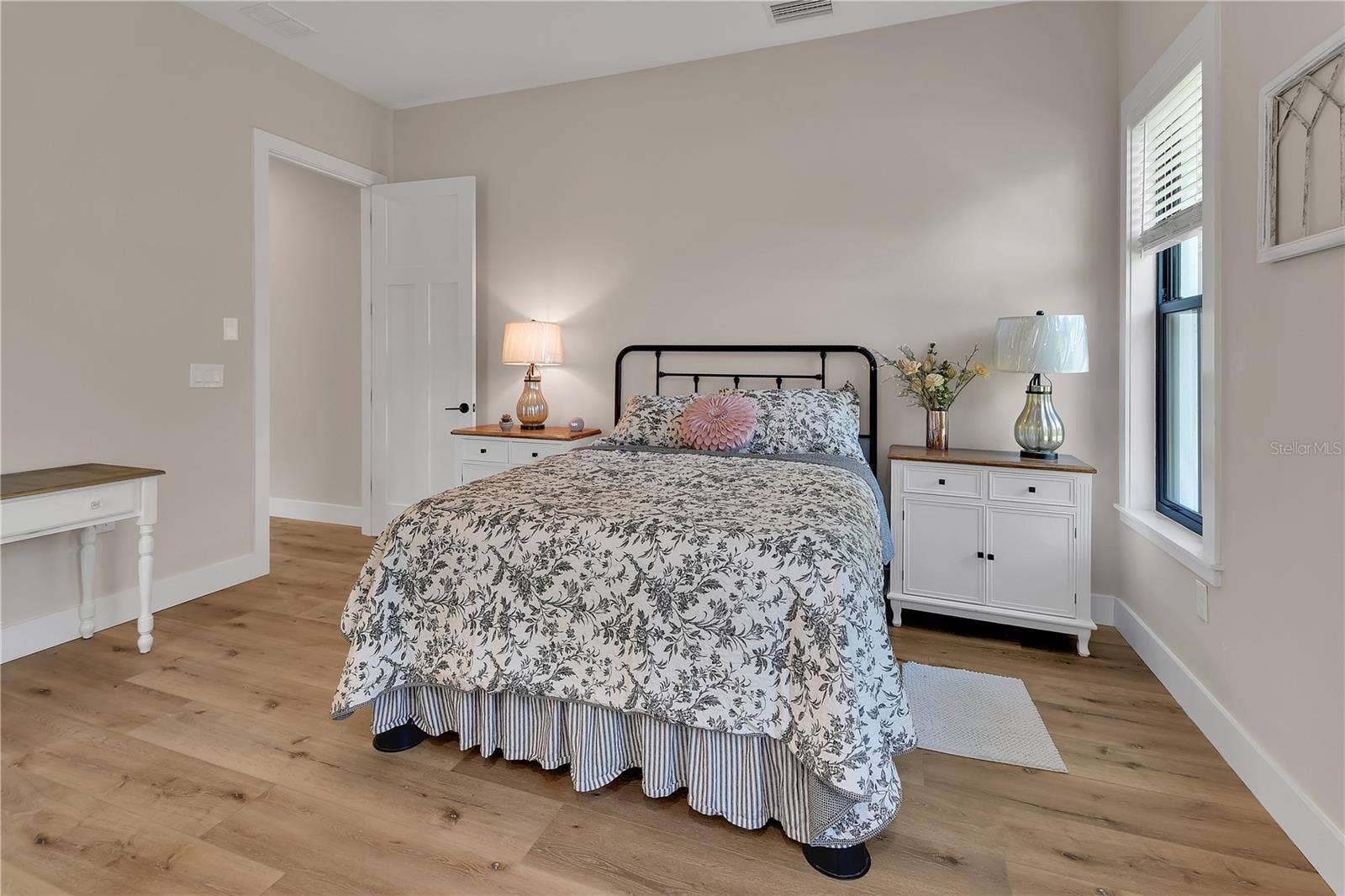743 W FLORENCE AVENUE, Deland, FL 32720