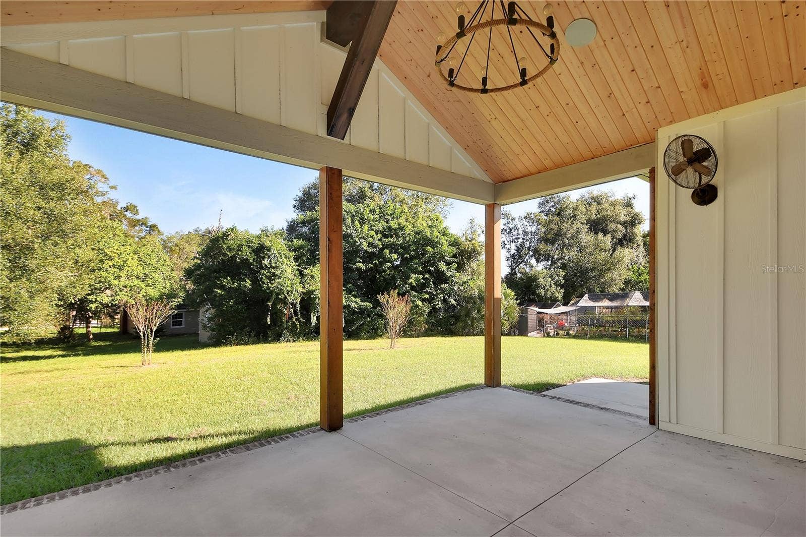 743 W FLORENCE AVENUE, Deland, FL 32720