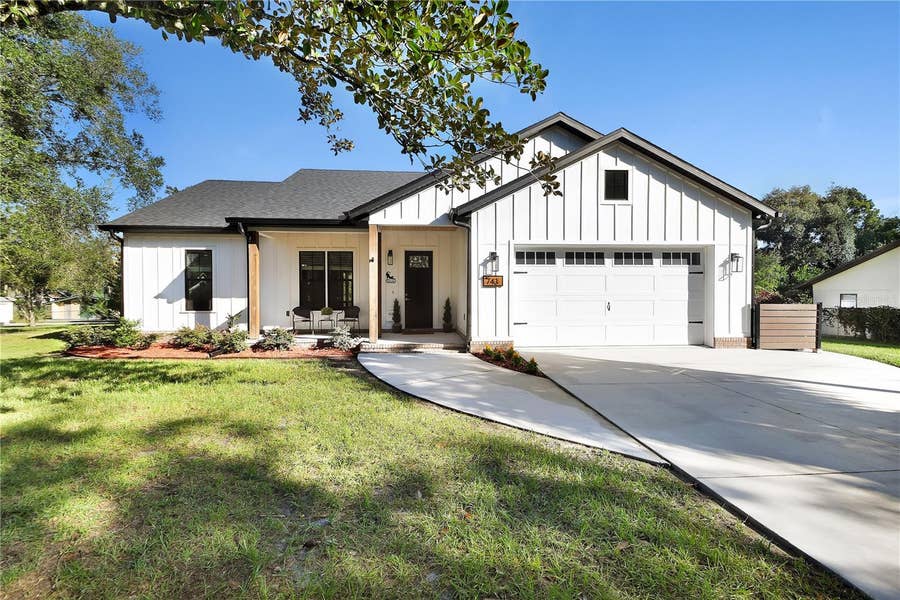 Property photo for 743 W FLORENCE AVENUE, Deland, FL