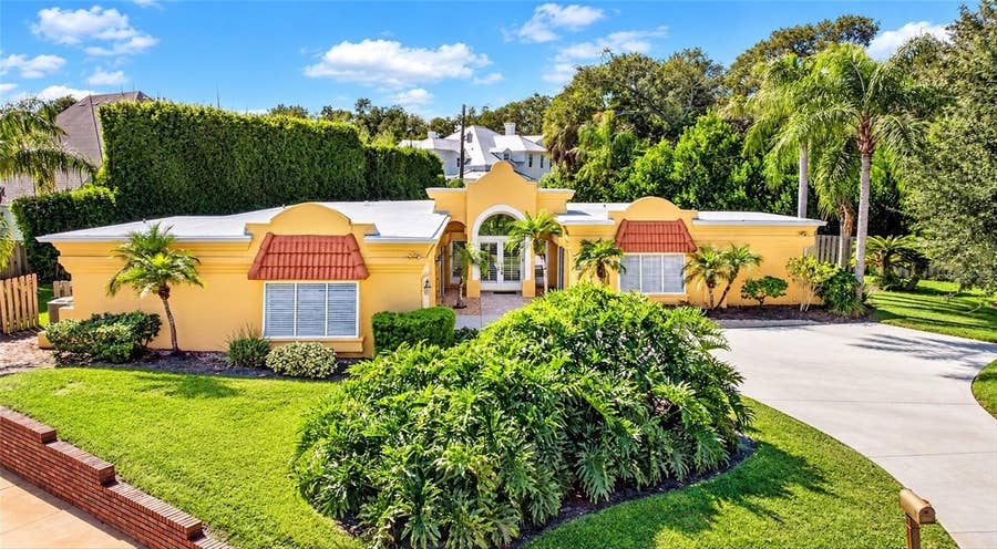 Property photo for 30 BOSARVEY CIRCLE, Ormond Beach, FL
