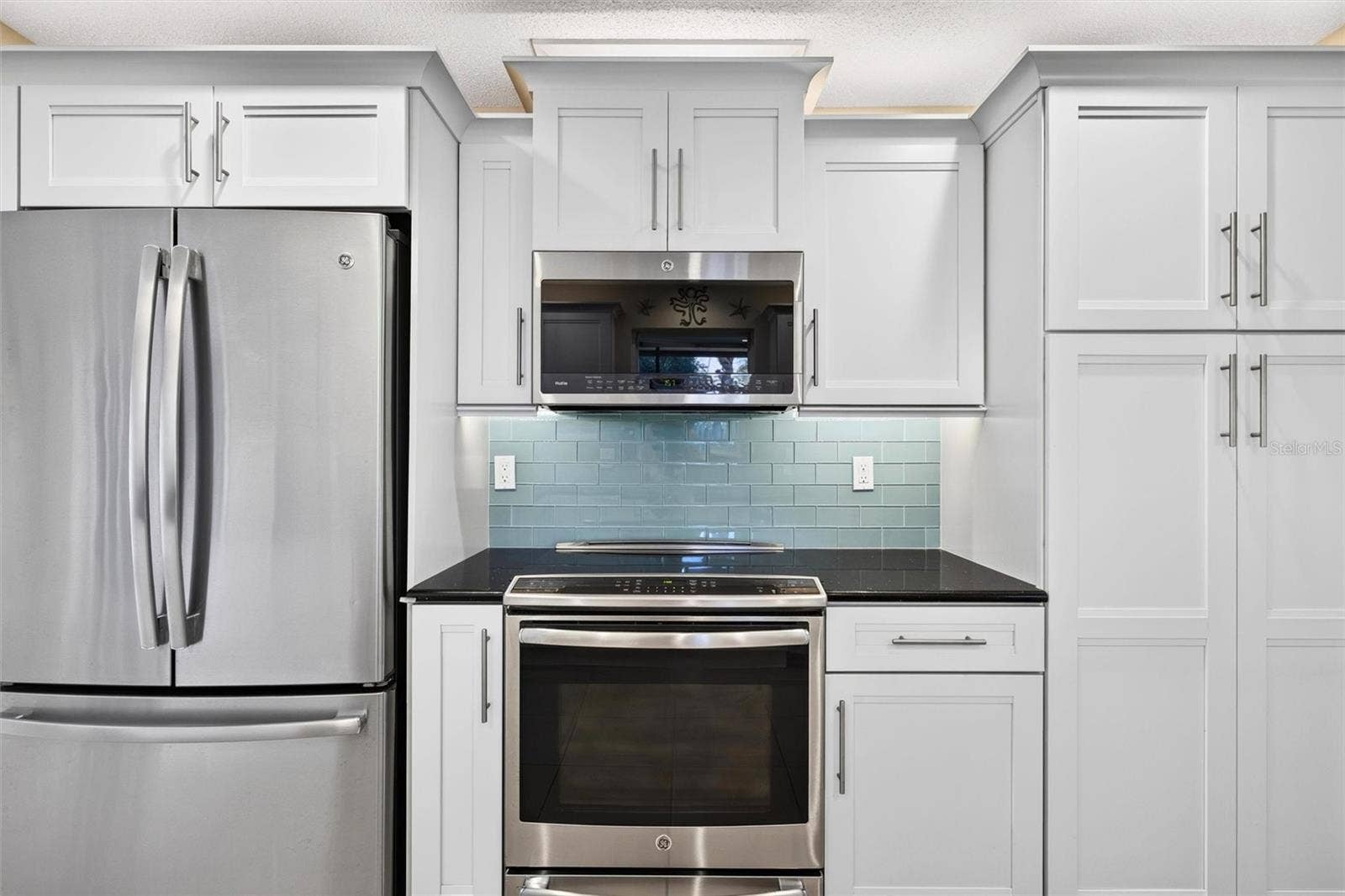30 BOSARVEY CIRCLE, Ormond Beach, FL 32176 30 BOSARVEY CIRCLE, Ormond Beach, FL 32176