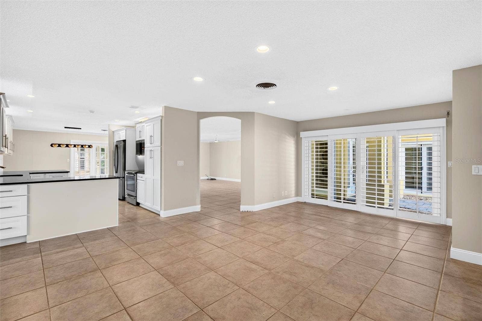 30 BOSARVEY CIRCLE, Ormond Beach, FL 32176 30 BOSARVEY CIRCLE, Ormond Beach, FL 32176
