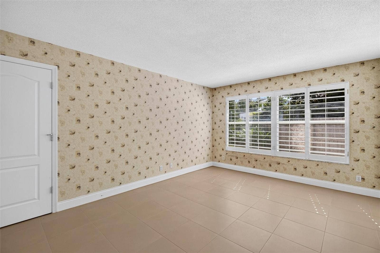 30 BOSARVEY CIRCLE, Ormond Beach, FL 32176 30 BOSARVEY CIRCLE, Ormond Beach, FL 32176