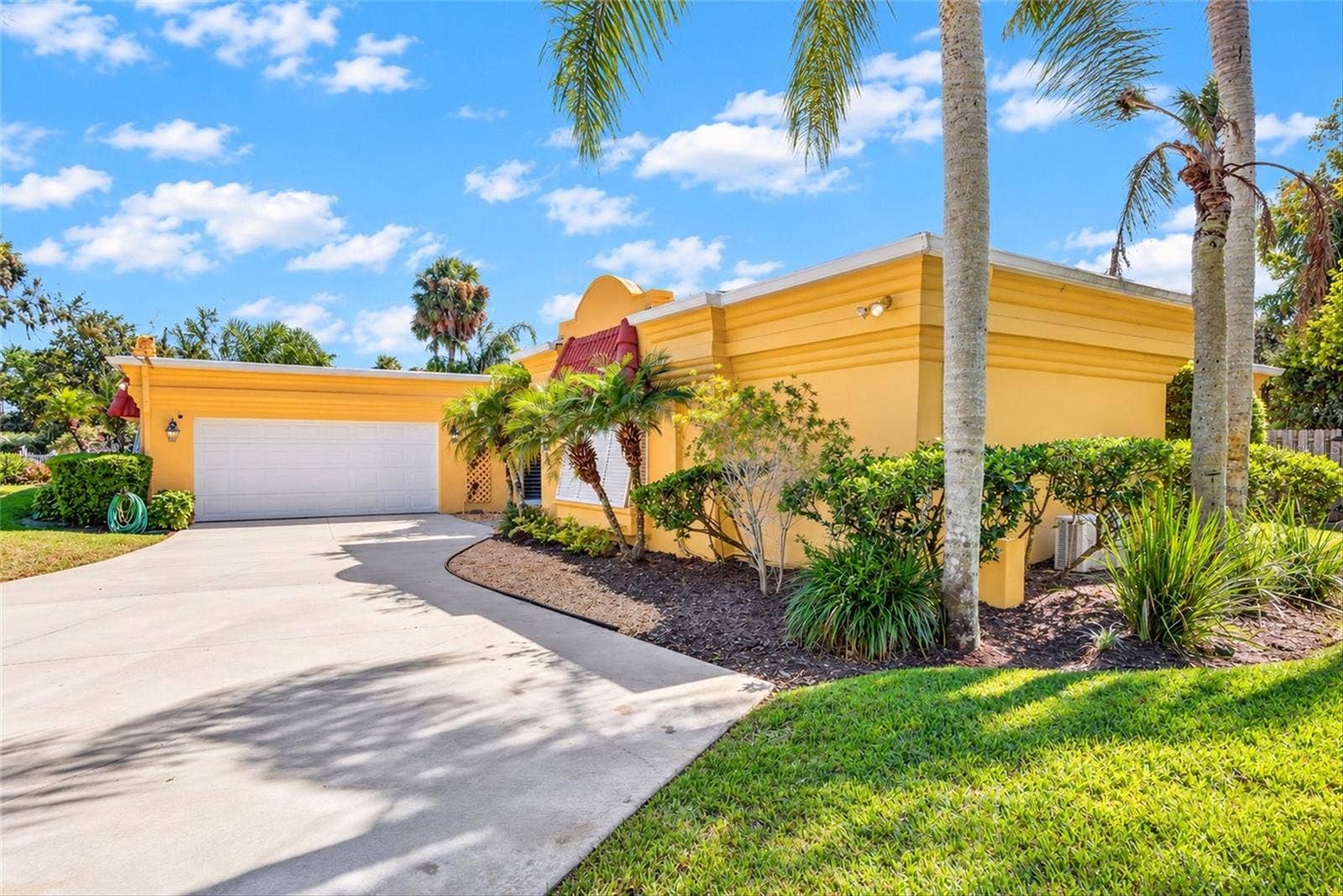 30 BOSARVEY CIRCLE, Ormond Beach, FL 32176 30 BOSARVEY CIRCLE, Ormond Beach, FL 32176
