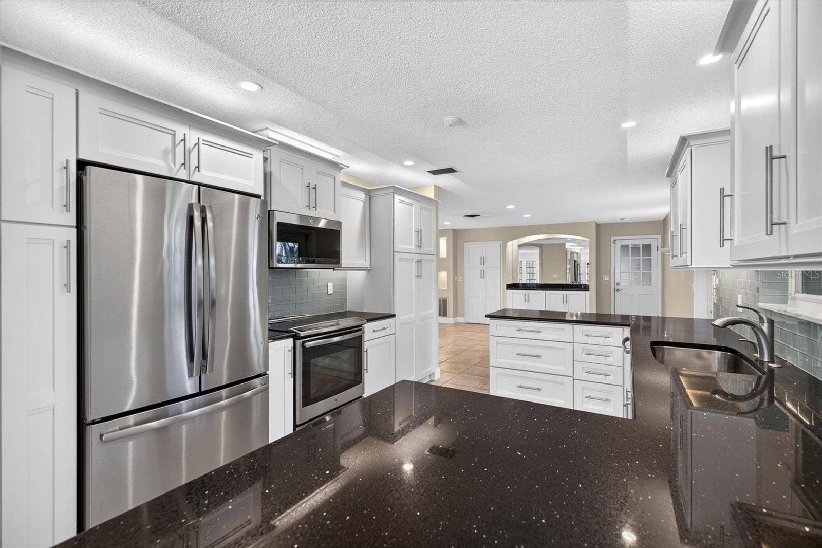 30 BOSARVEY CIRCLE, Ormond Beach, FL 32176 30 BOSARVEY CIRCLE, Ormond Beach, FL 32176