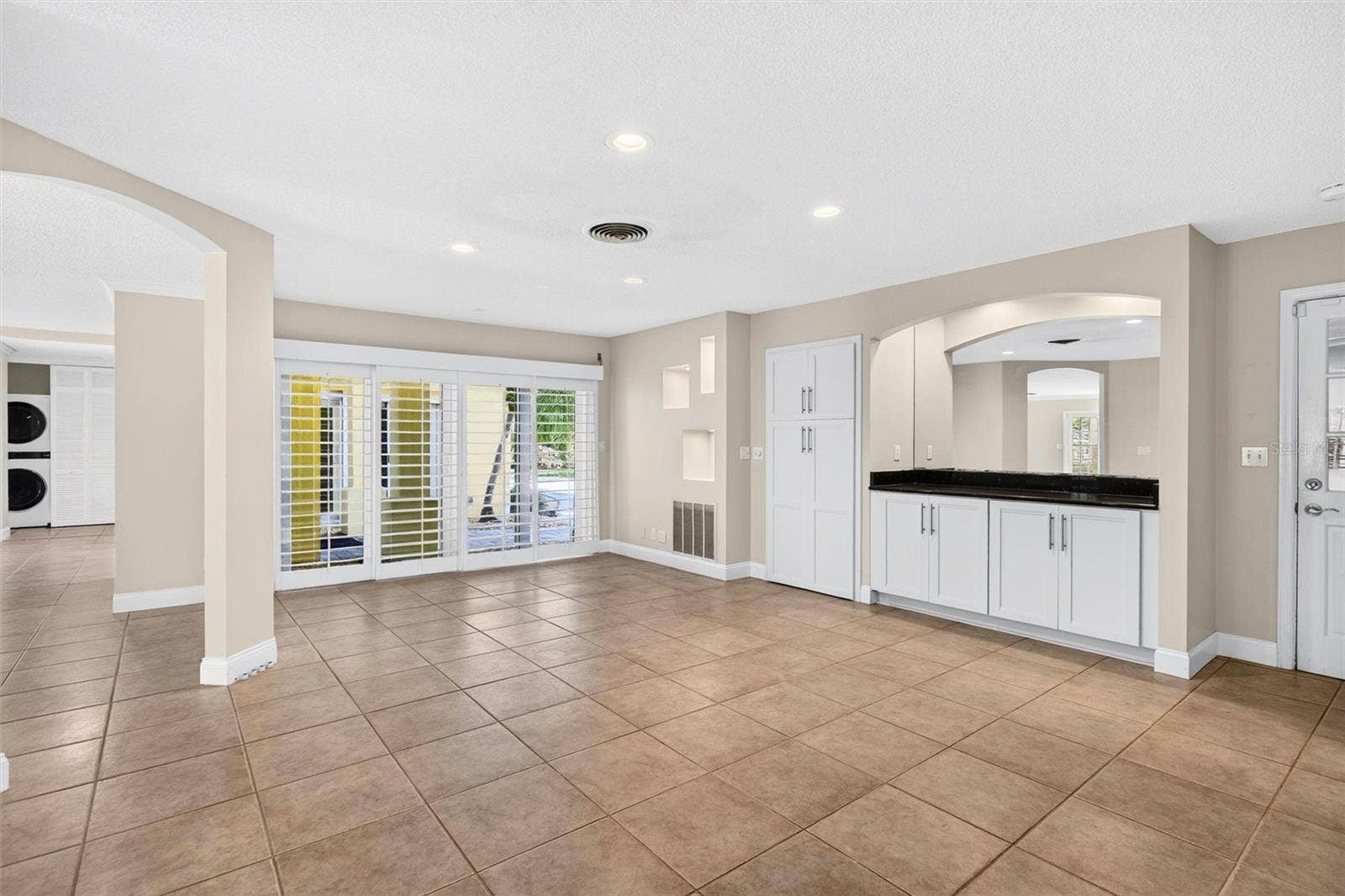 30 BOSARVEY CIRCLE, Ormond Beach, FL 32176 30 BOSARVEY CIRCLE, Ormond Beach, FL 32176