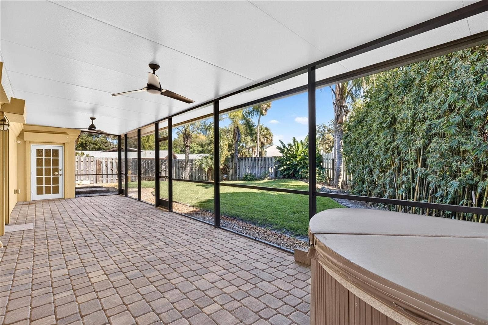 30 BOSARVEY CIRCLE, Ormond Beach, FL 32176 30 BOSARVEY CIRCLE, Ormond Beach, FL 32176