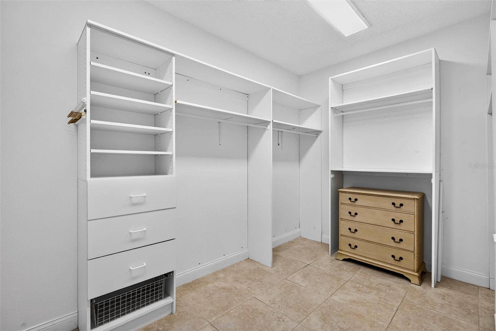 30 BOSARVEY CIRCLE, Ormond Beach, FL 32176 30 BOSARVEY CIRCLE, Ormond Beach, FL 32176