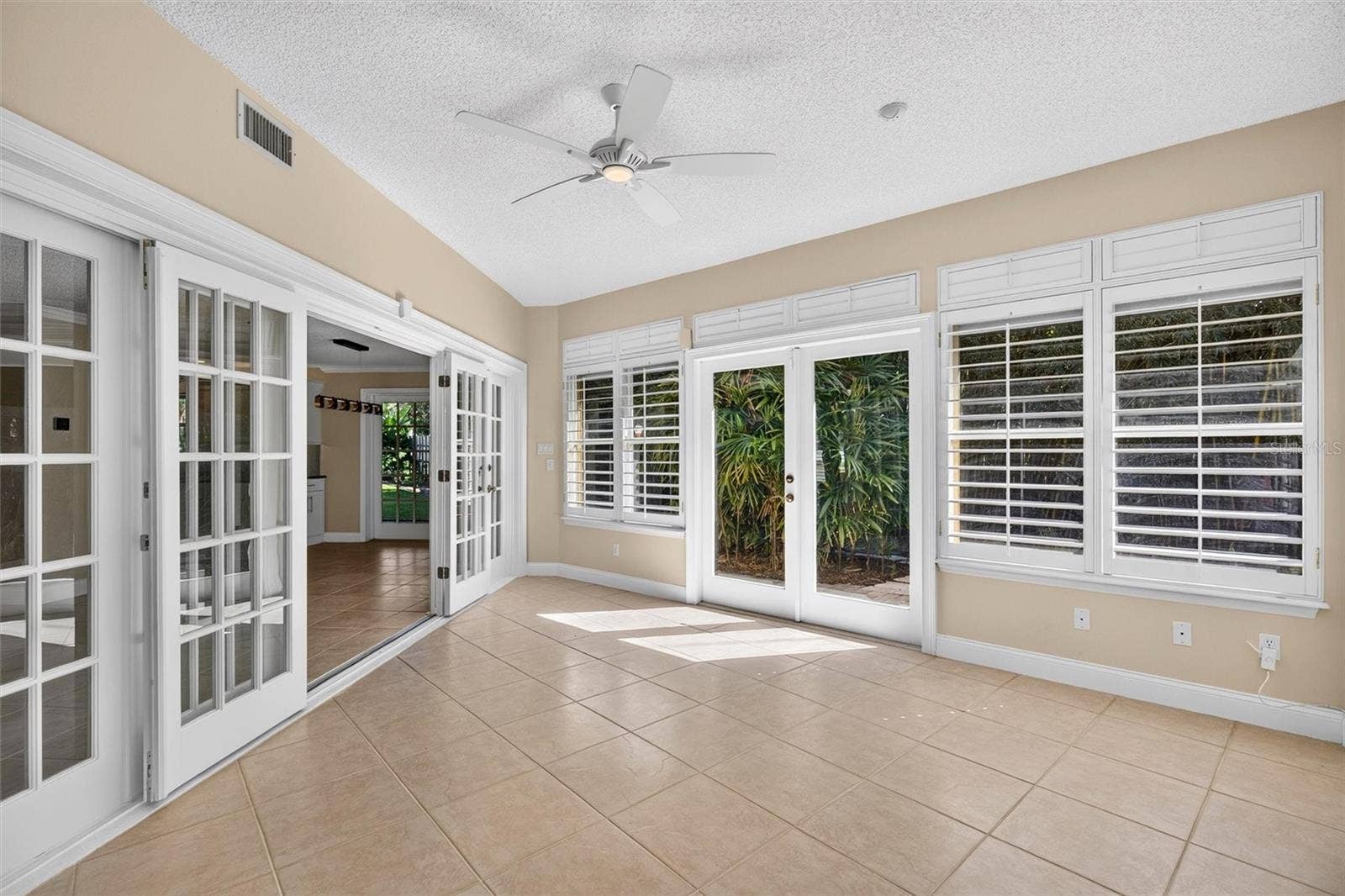 30 BOSARVEY CIRCLE, Ormond Beach, FL 32176 30 BOSARVEY CIRCLE, Ormond Beach, FL 32176
