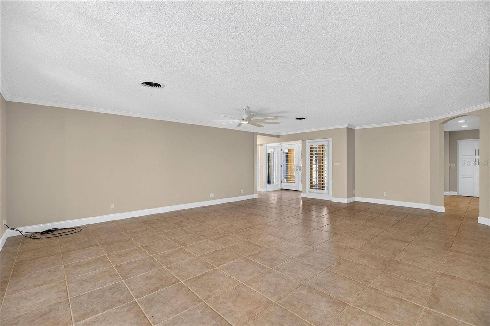 30 BOSARVEY CIRCLE, Ormond Beach, FL 32176 30 BOSARVEY CIRCLE, Ormond Beach, FL 32176
