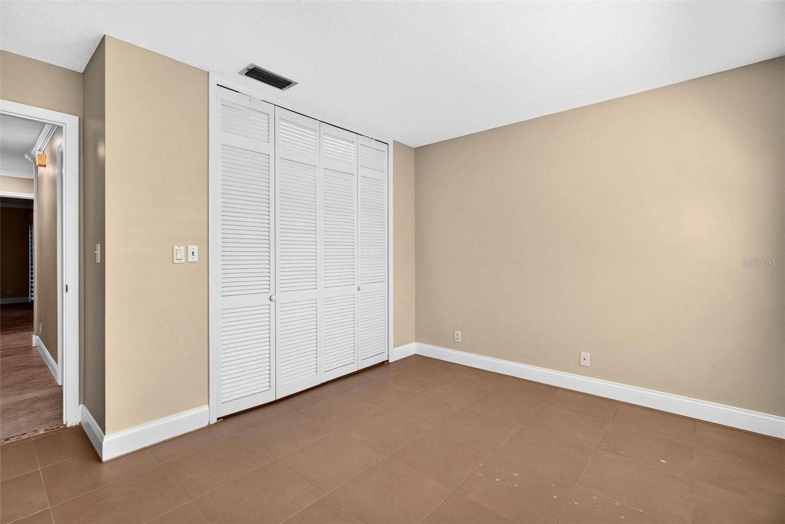 30 BOSARVEY CIRCLE, Ormond Beach, FL 32176 30 BOSARVEY CIRCLE, Ormond Beach, FL 32176