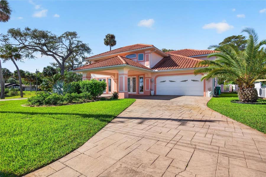 Property photo for 912 RIVERSIDE DRIVE, Holly Hill, FL