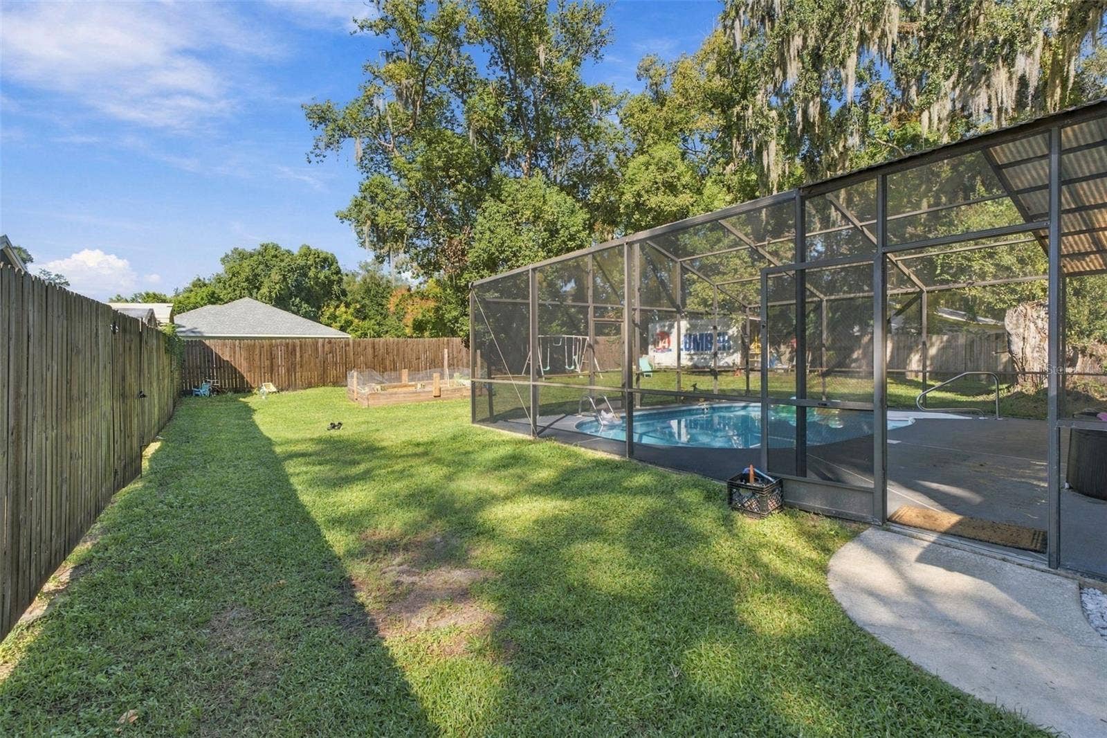 507 OAKWOOD STREET, Crescent City, FL 32112 507 OAKWOOD STREET, Crescent City, FL 32112