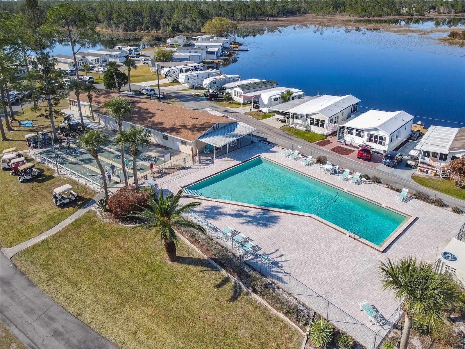 70 EAGLE POINT S, Osteen, FL 32764 70 EAGLE POINT S, Osteen, FL 32764