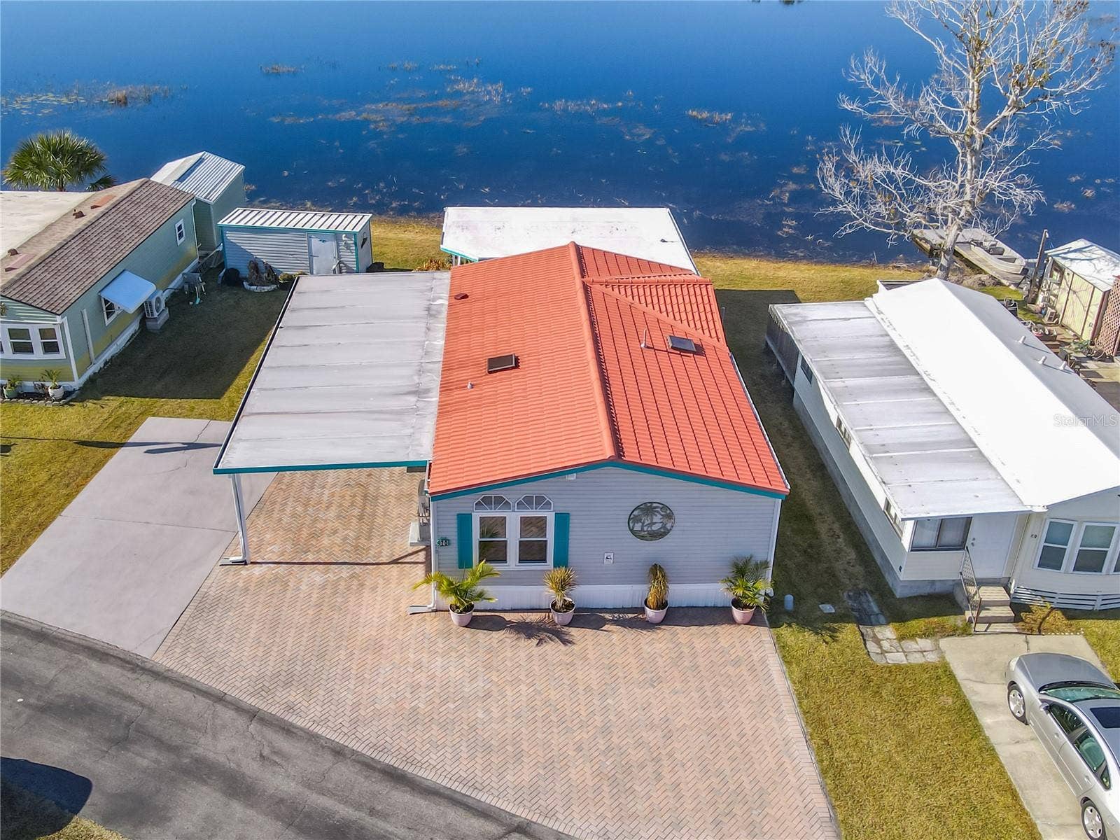 70 EAGLE POINT S, Osteen, FL 32764 70 EAGLE POINT S, Osteen, FL 32764