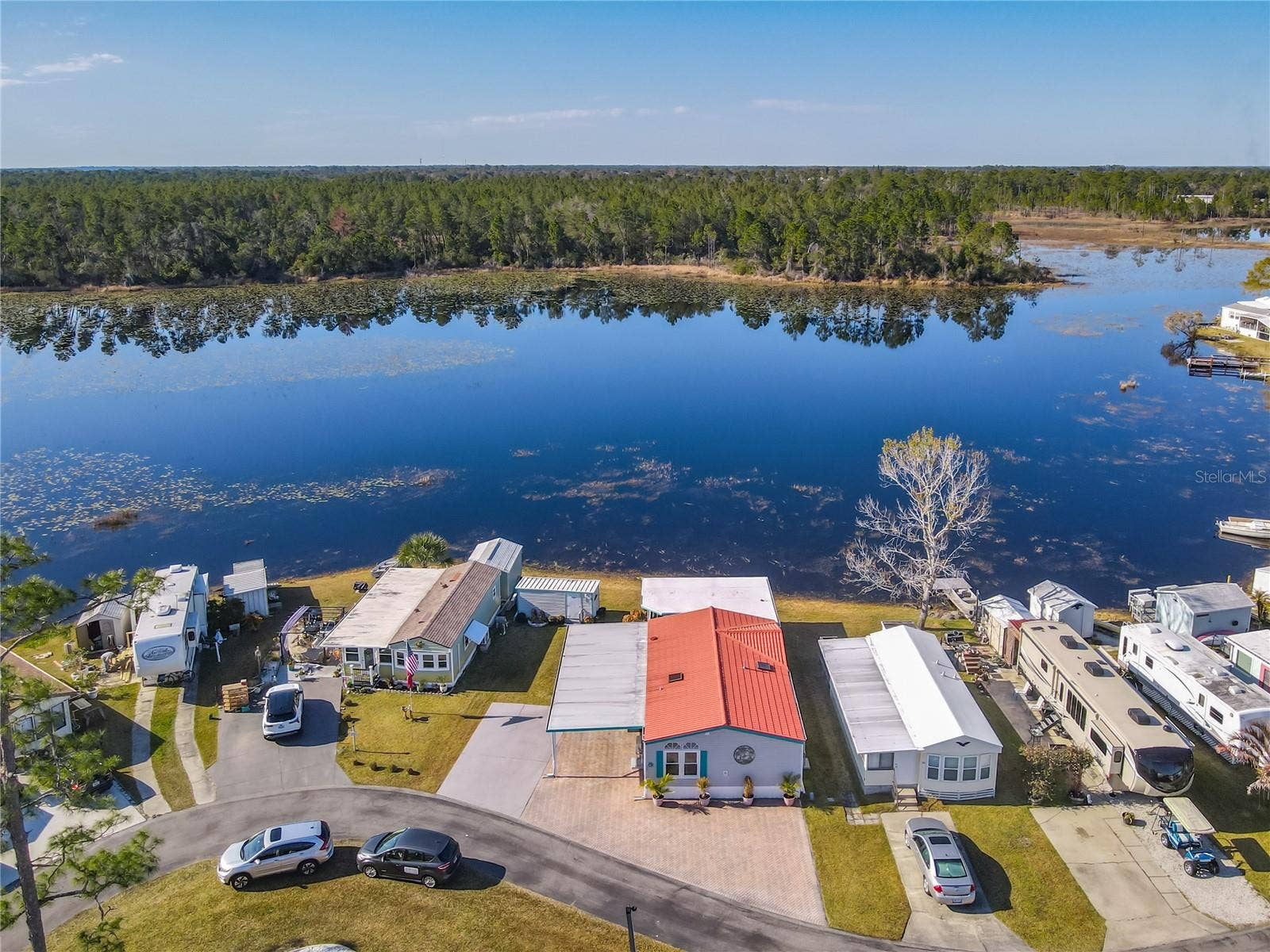 70 EAGLE POINT S, Osteen, FL 32764 70 EAGLE POINT S, Osteen, FL 32764