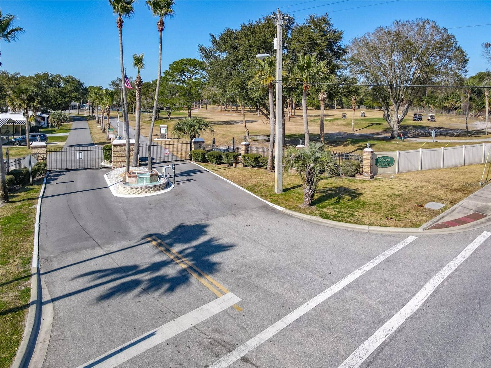 70 EAGLE POINT S, Osteen, FL 32764 70 EAGLE POINT S, Osteen, FL 32764