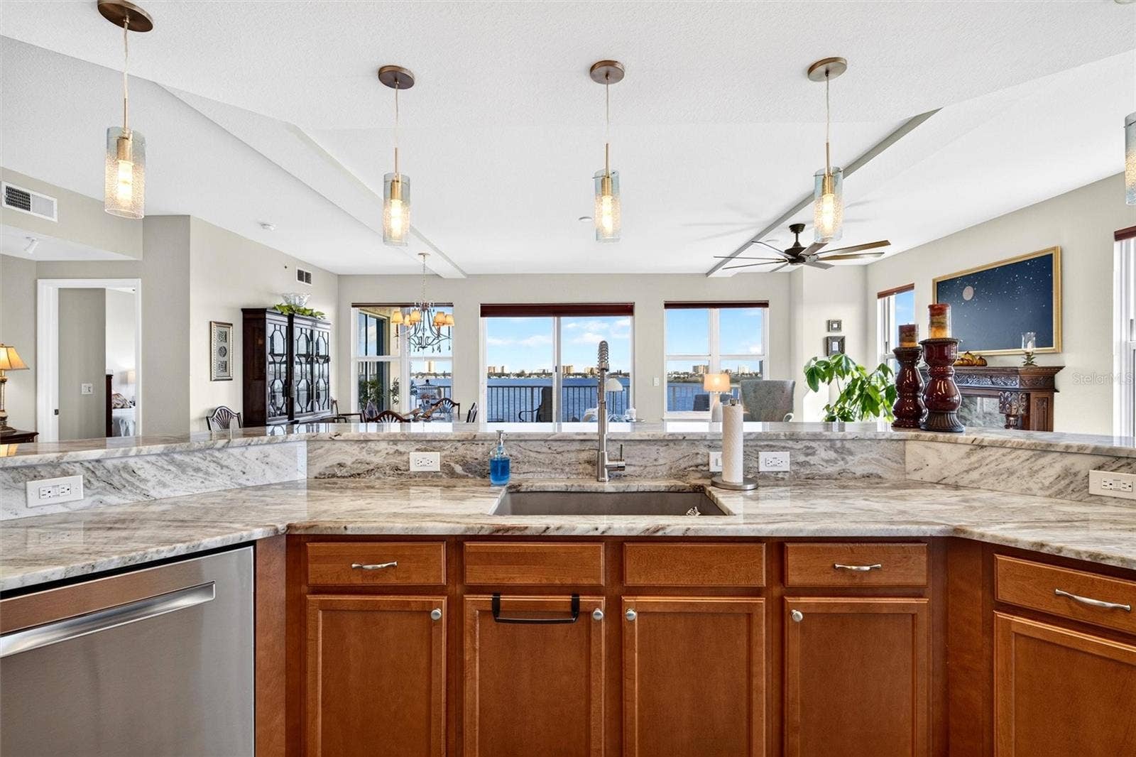 2801 S RIDGEWOOD AVENUE, #608, South Daytona, FL 32119 2801 S RIDGEWOOD AVENUE, #608, South Daytona, FL 32119