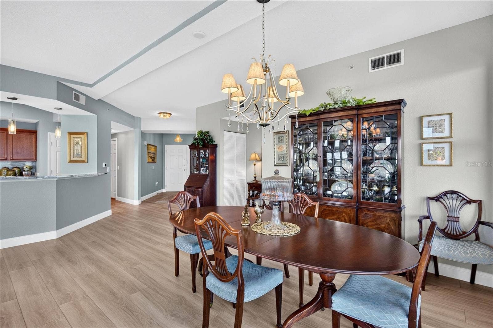 2801 S RIDGEWOOD AVENUE, #608, South Daytona, FL 32119 2801 S RIDGEWOOD AVENUE, #608, South Daytona, FL 32119
