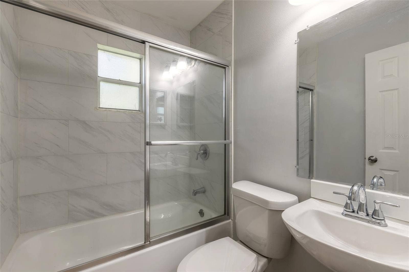 228 E HOLLY DRIVE, Orange City, FL 32763 228 E HOLLY DRIVE, Orange City, FL 32763