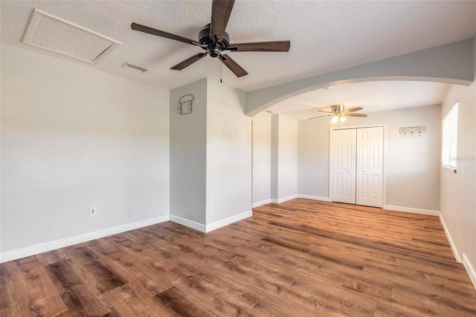 228 E HOLLY DRIVE, Orange City, FL 32763 228 E HOLLY DRIVE, Orange City, FL 32763