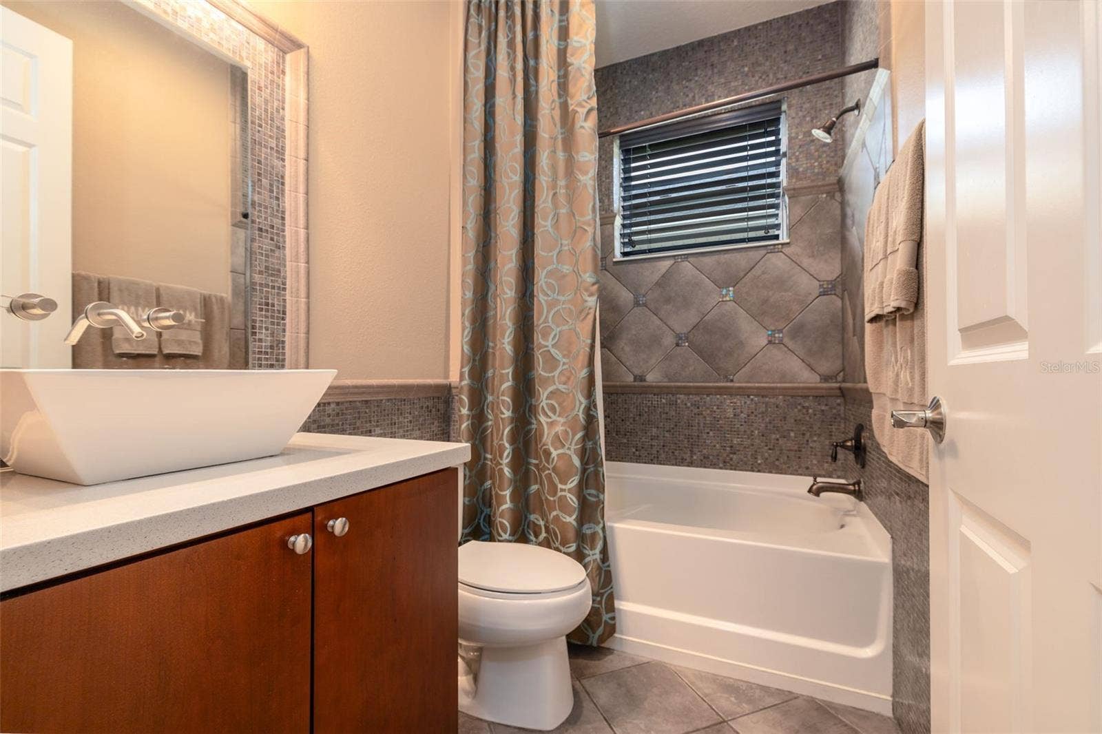 Guest bath