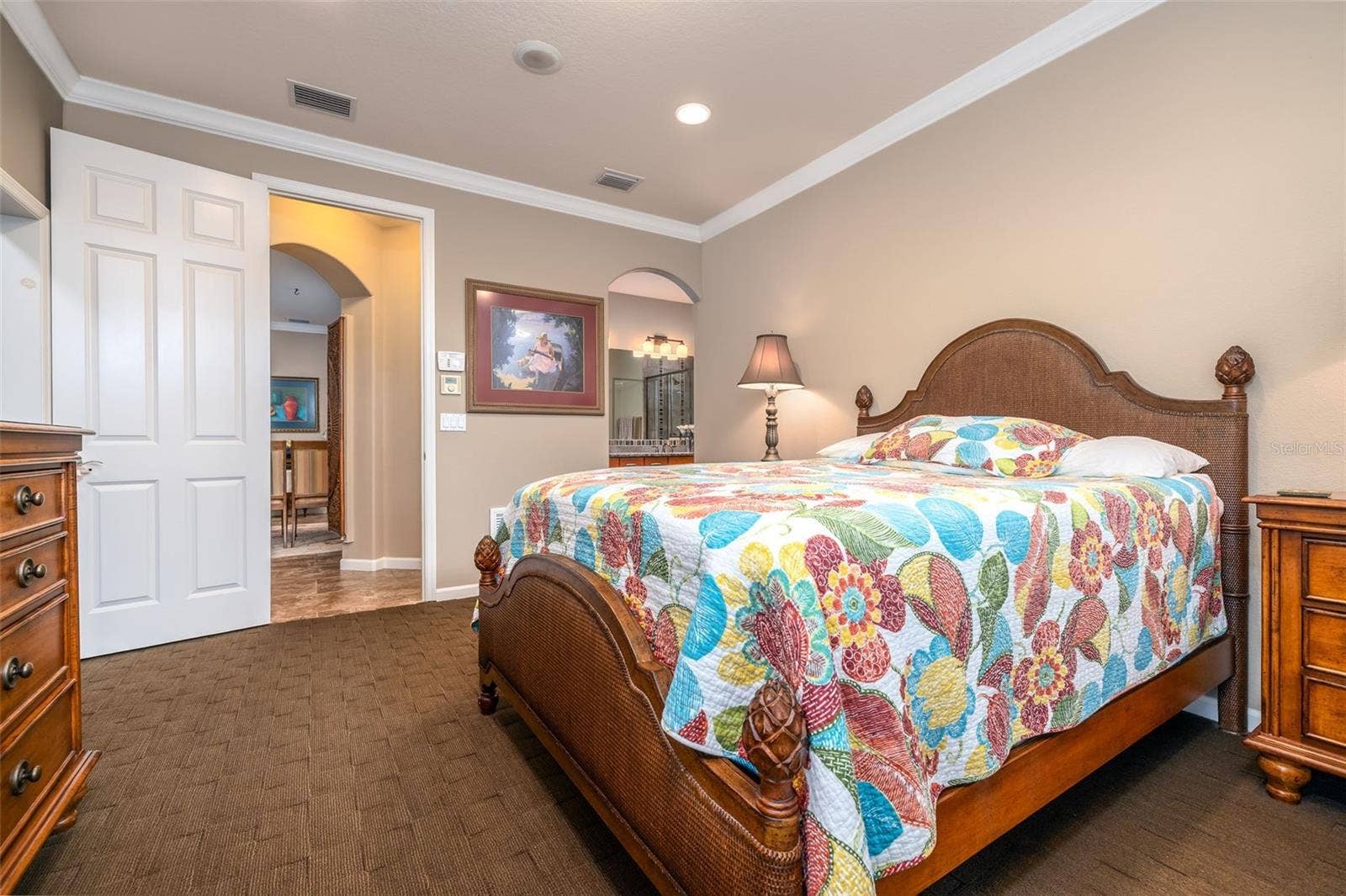1594 LINCOLNSHIRE DRIVE, Deland, FL 32724