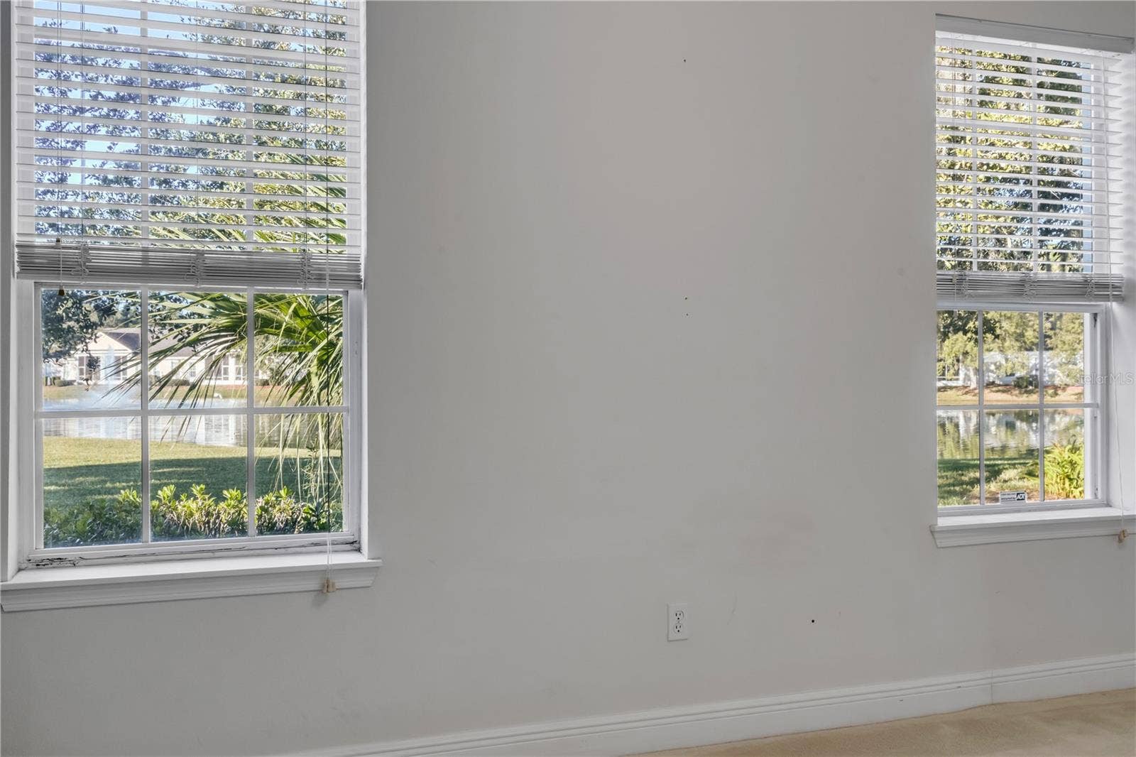 116 BAUER CIRCLE, Daytona Beach, FL 32124