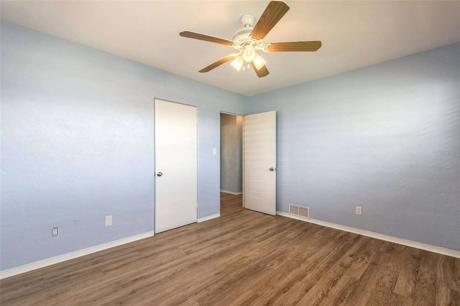 1903 JOHN ANDERSON DRIVE, Ormond Beach, FL 32176