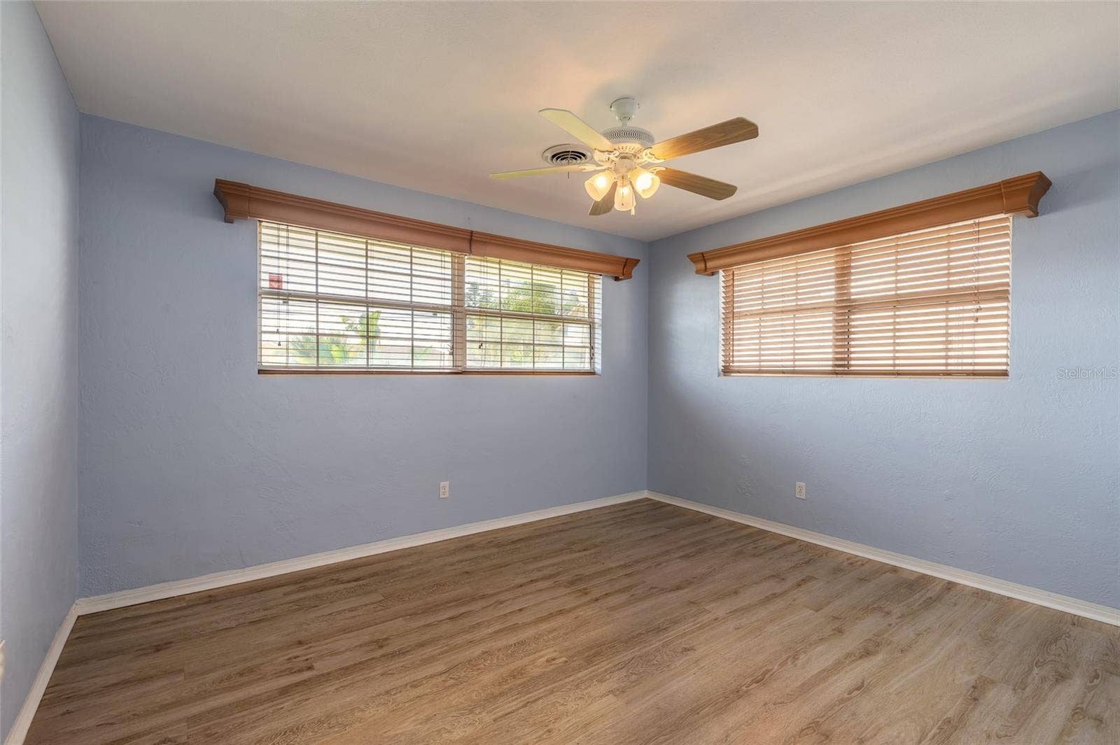 1903 JOHN ANDERSON DRIVE, Ormond Beach, FL 32176