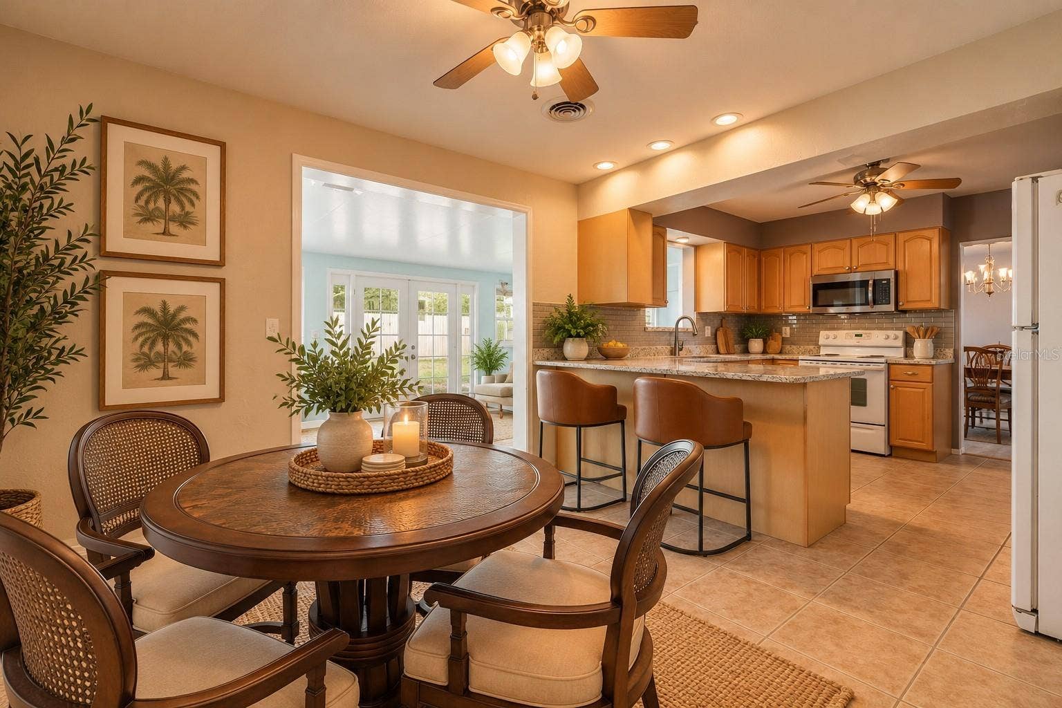 SV Breakfast Nook