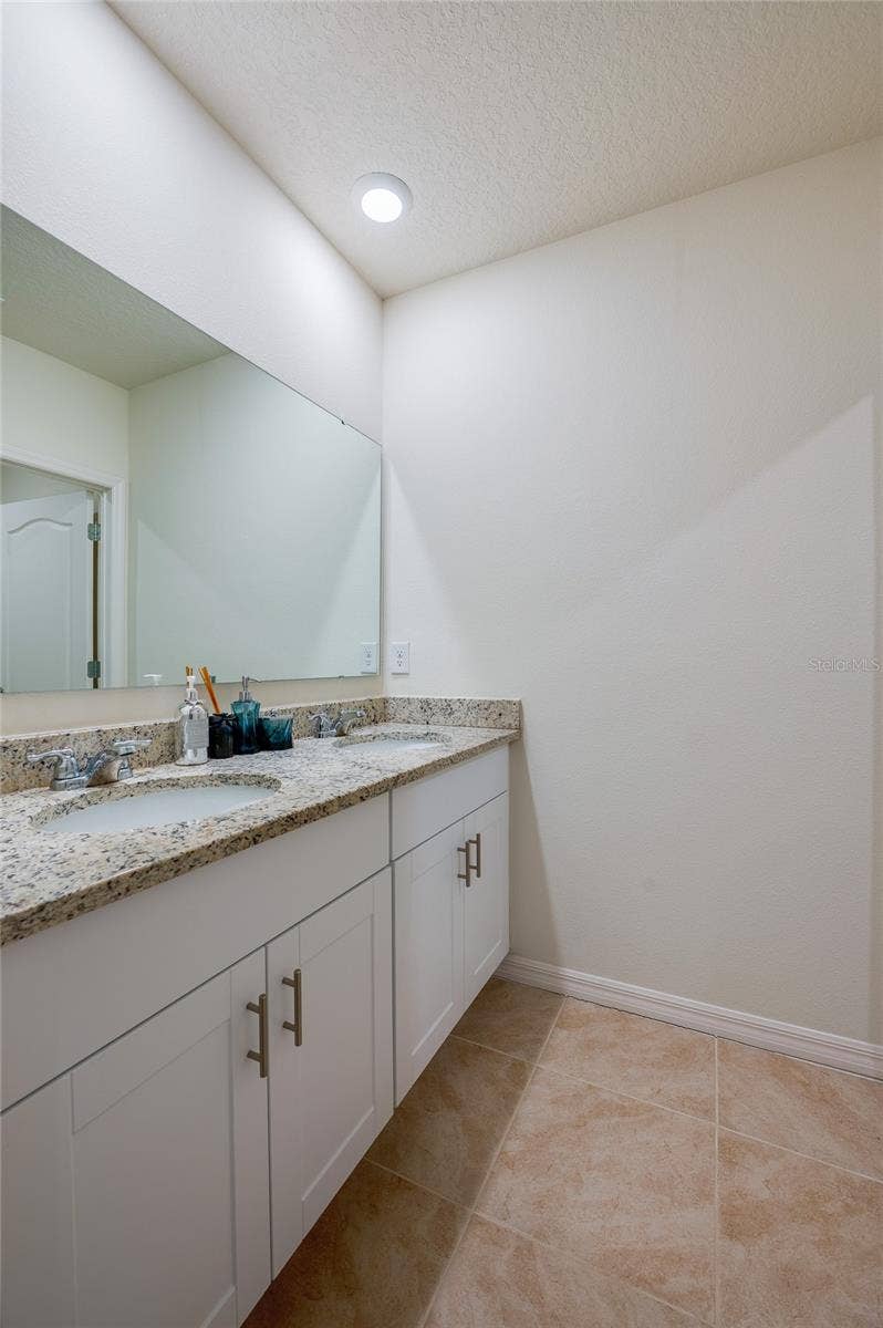 515 BARONESS WAY, Deland, FL 32724 515 BARONESS WAY, Deland, FL 32724