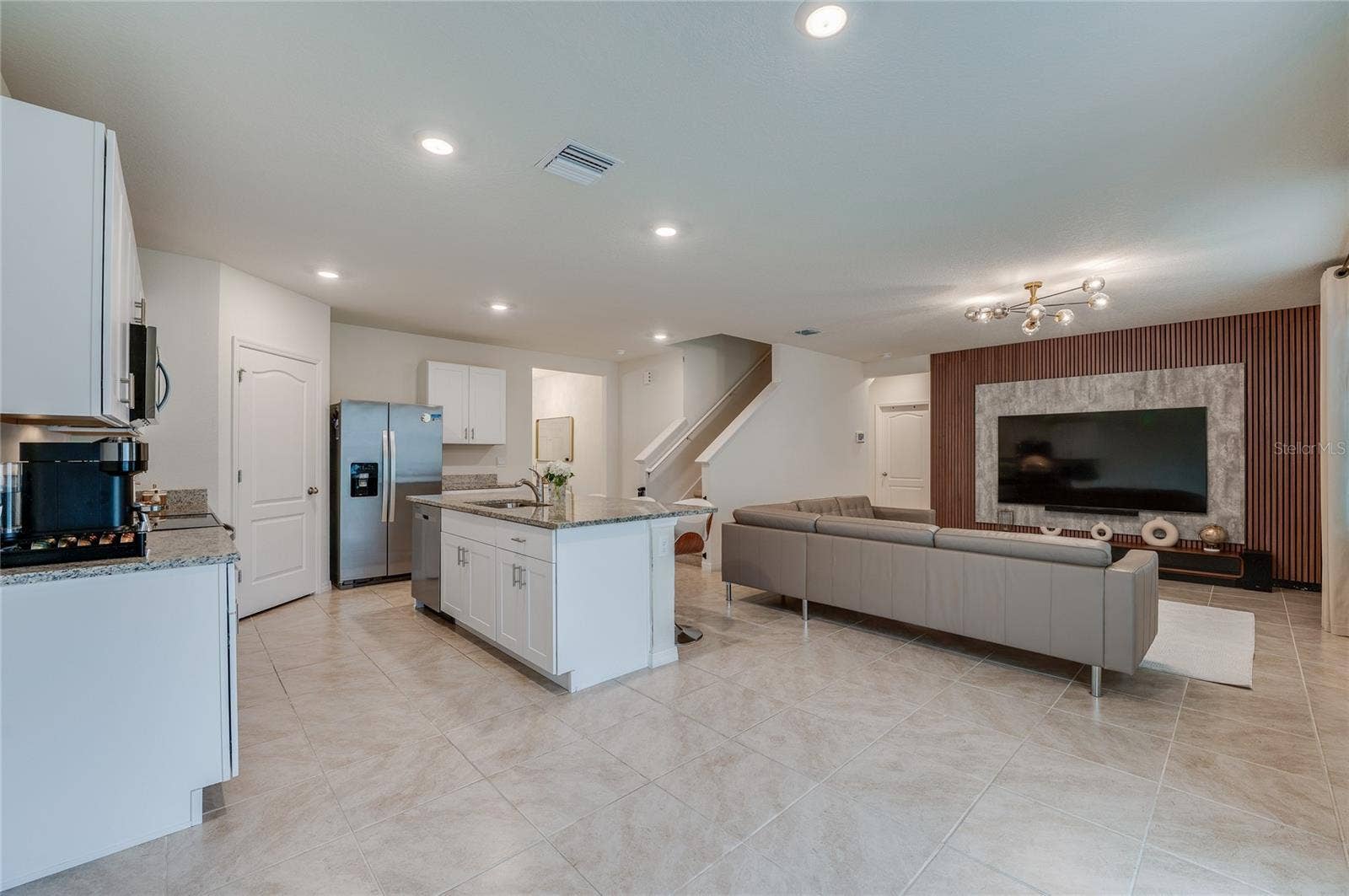 515 BARONESS WAY, Deland, FL 32724 Open Living Space