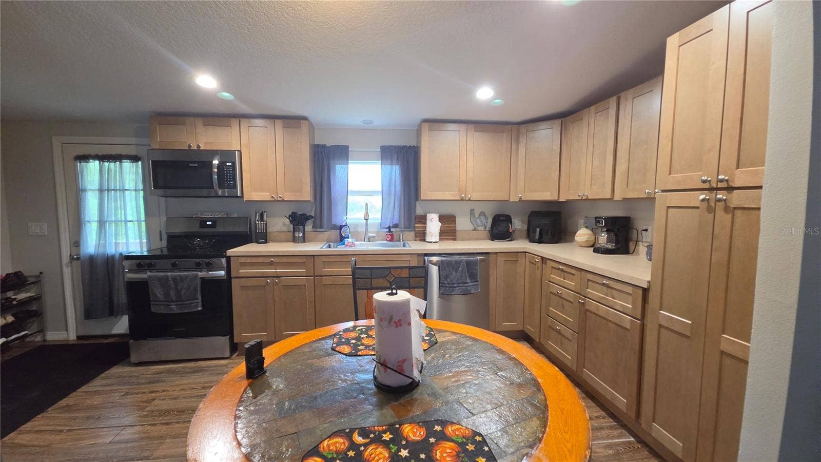 2381 OLD DAYTONA RD, Deland, FL 32724