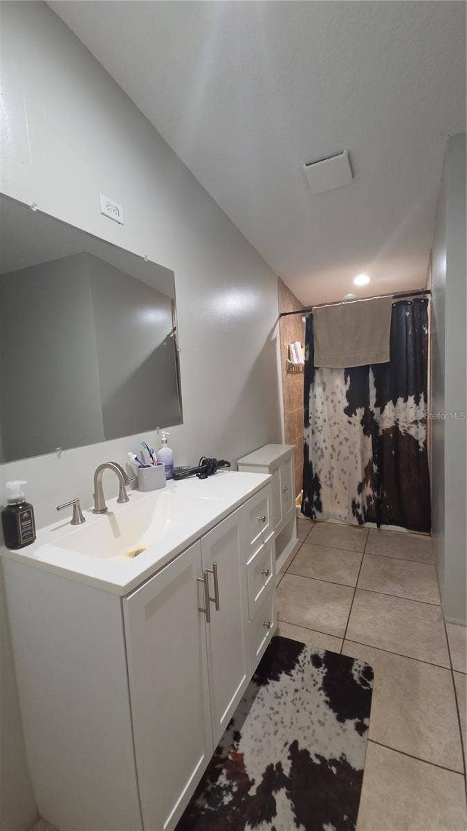 2381 OLD DAYTONA RD, Deland, FL 32724