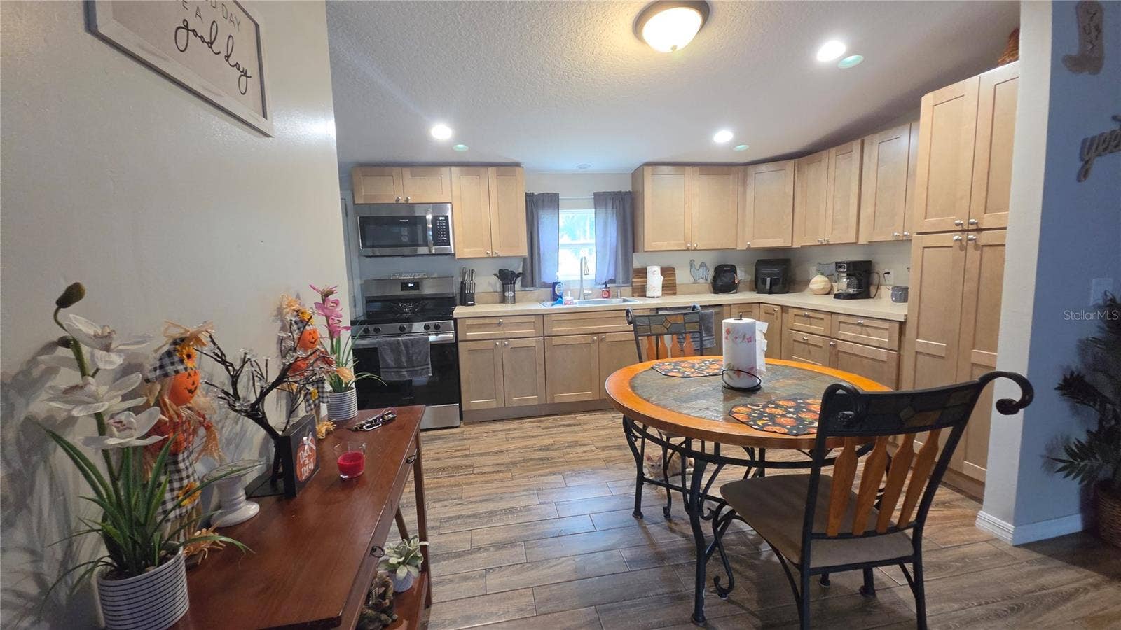 2381 OLD DAYTONA RD, Deland, FL 32724
