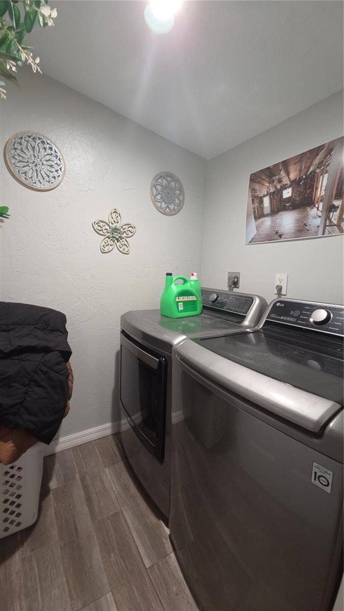 2381 OLD DAYTONA RD, Deland, FL 32724