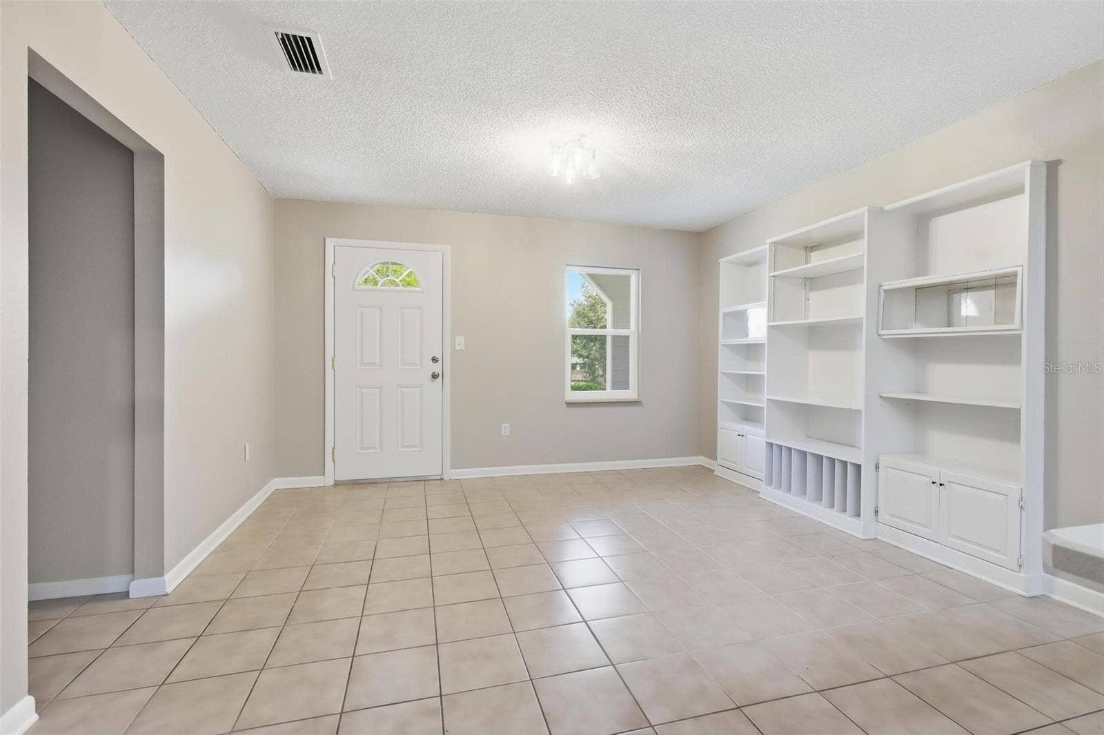 2662 PALM TERRACE, Deland, FL 32720 2662 PALM TERRACE, Deland, FL 32720