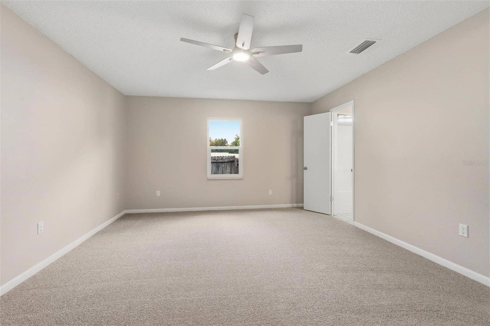 2662 PALM TERRACE, Deland, FL 32720 2662 PALM TERRACE, Deland, FL 32720