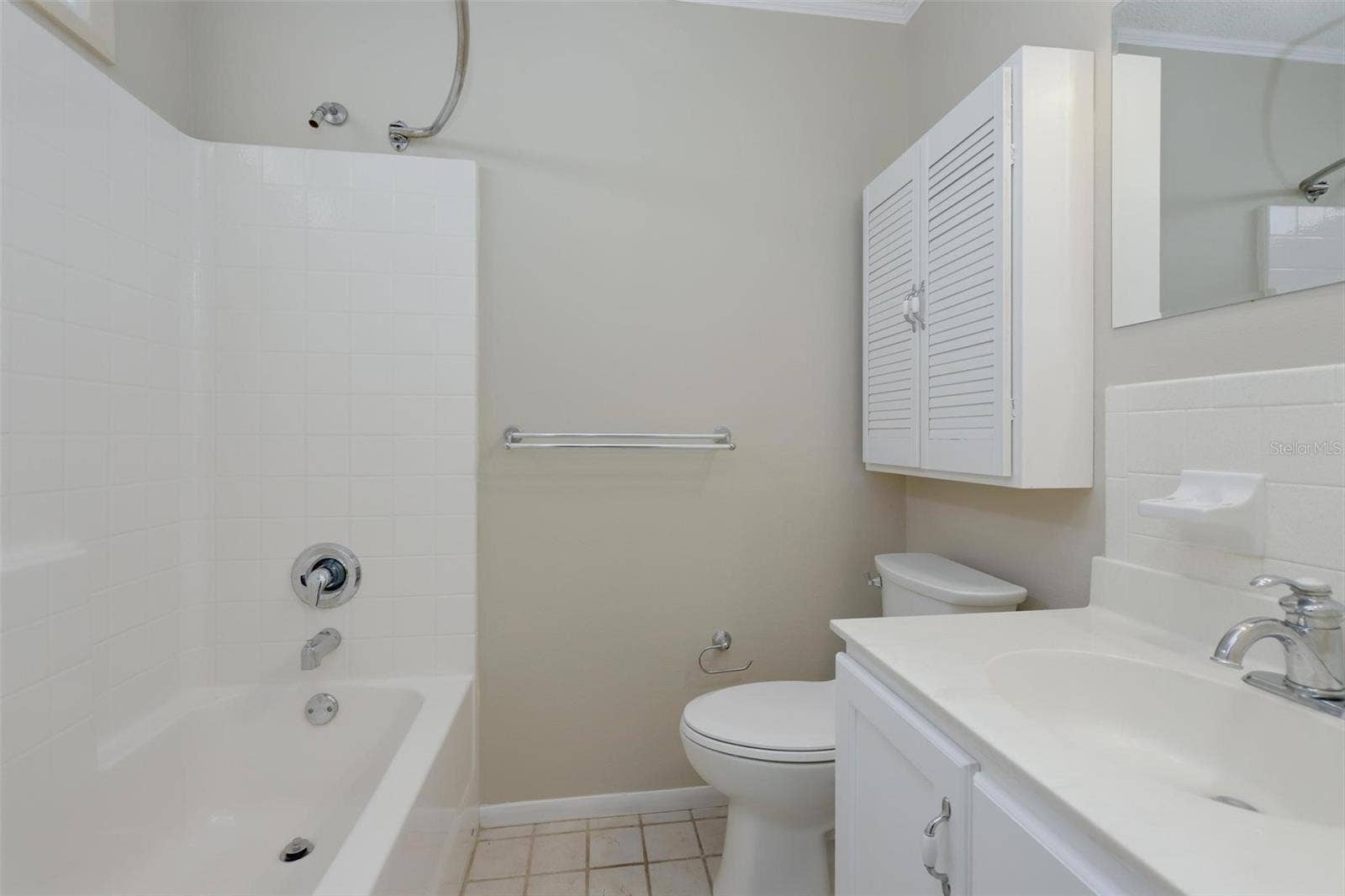 2662 PALM TERRACE, Deland, FL 32720 Master Bathroom