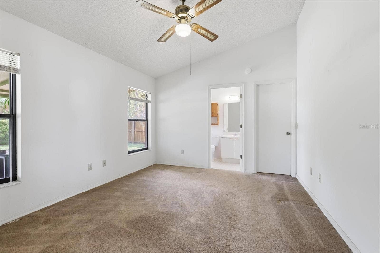 1381 HEATHER GLEN DRIVE, Deland, FL 32724 1381 HEATHER GLEN DRIVE, Deland, FL 32724