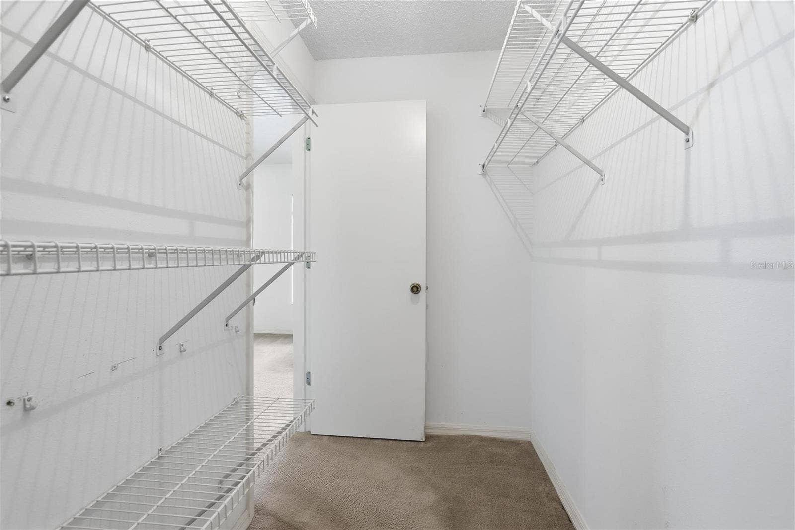 1381 HEATHER GLEN DRIVE, Deland, FL 32724 1381 HEATHER GLEN DRIVE, Deland, FL 32724