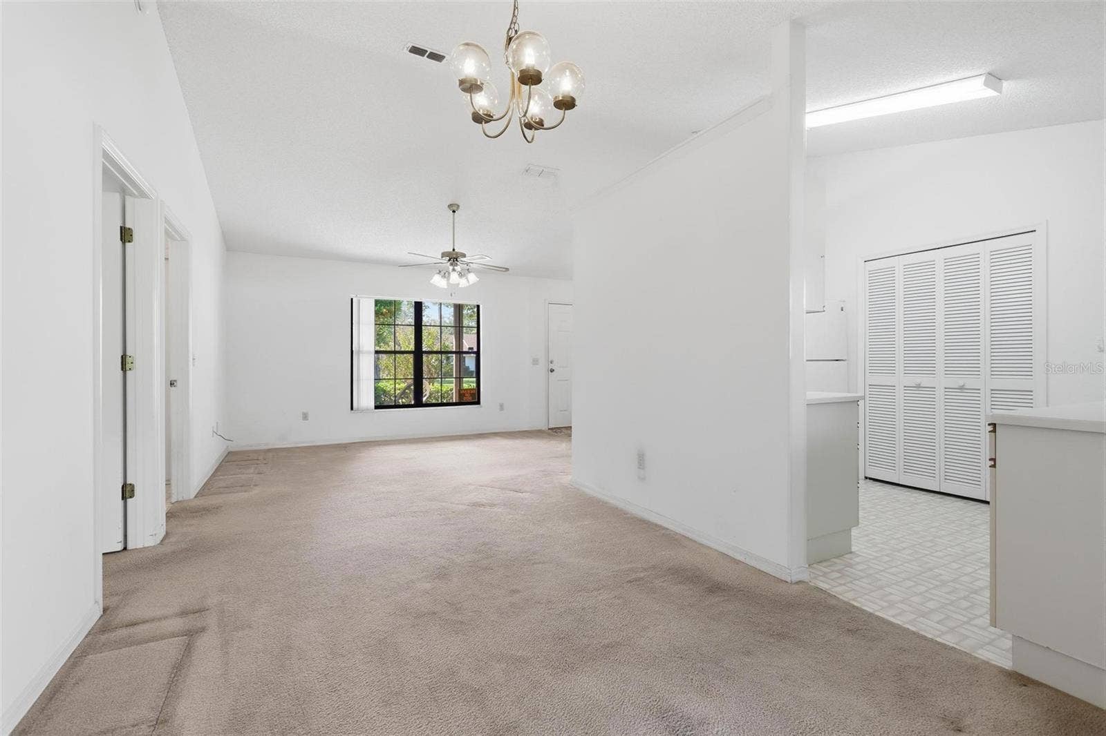 1381 HEATHER GLEN DRIVE, Deland, FL 32724 1381 HEATHER GLEN DRIVE, Deland, FL 32724