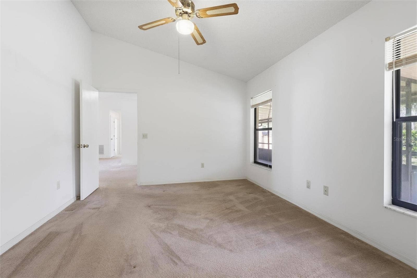 1381 HEATHER GLEN DRIVE, Deland, FL 32724 1381 HEATHER GLEN DRIVE, Deland, FL 32724