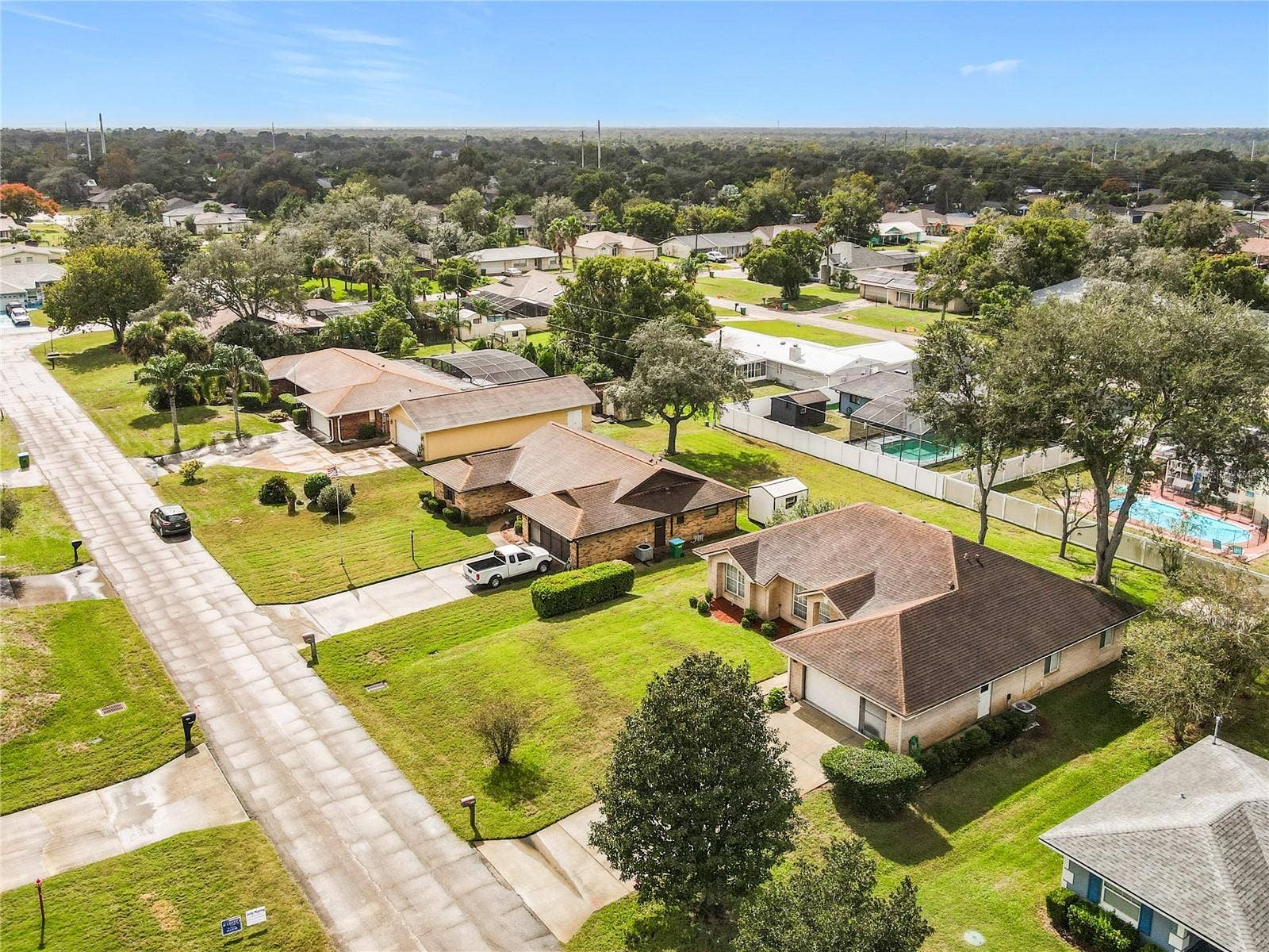 1912 VIENNA AVENUE, Deltona, FL 32725