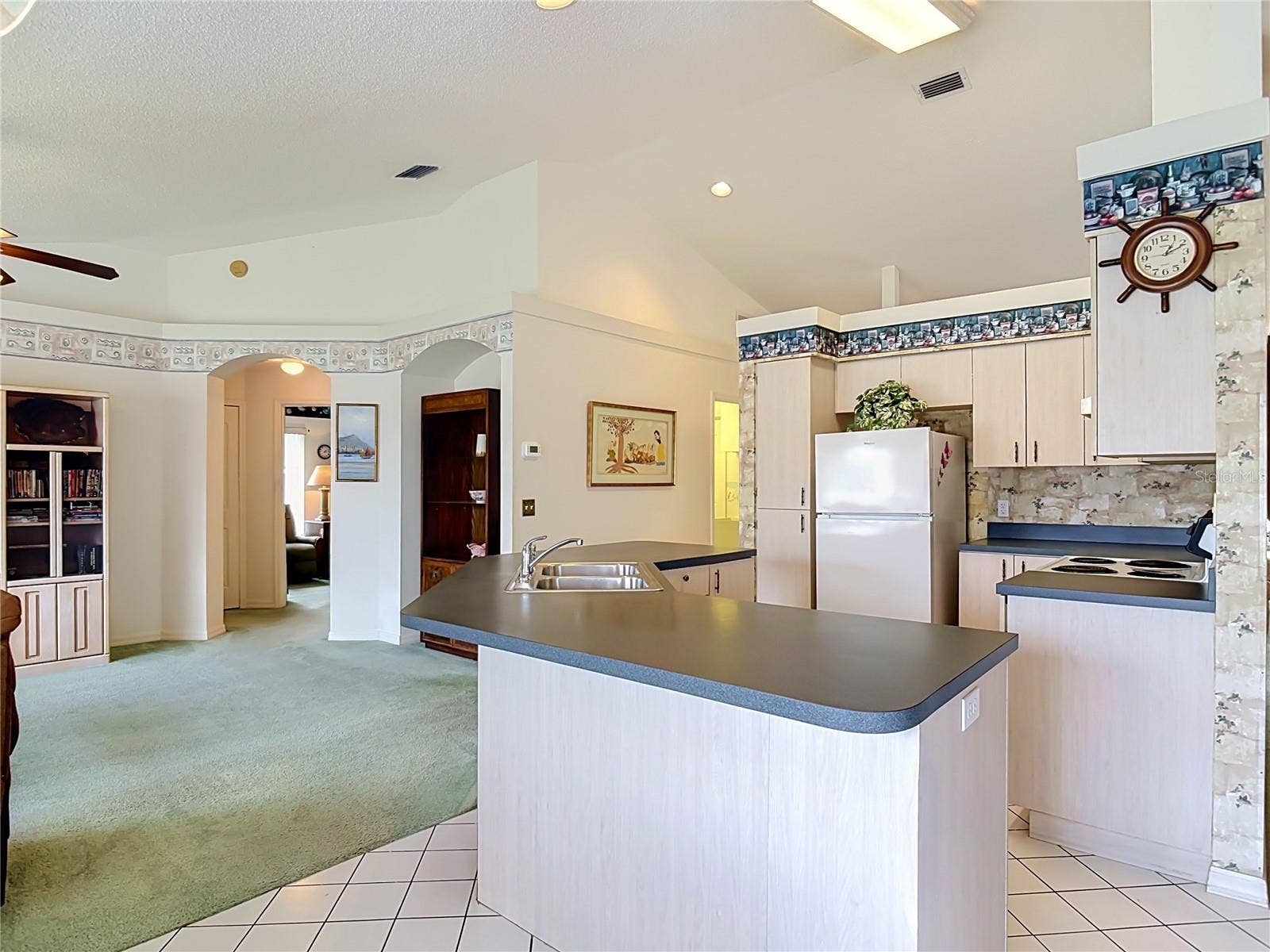 1912 VIENNA AVENUE, Deltona, FL 32725