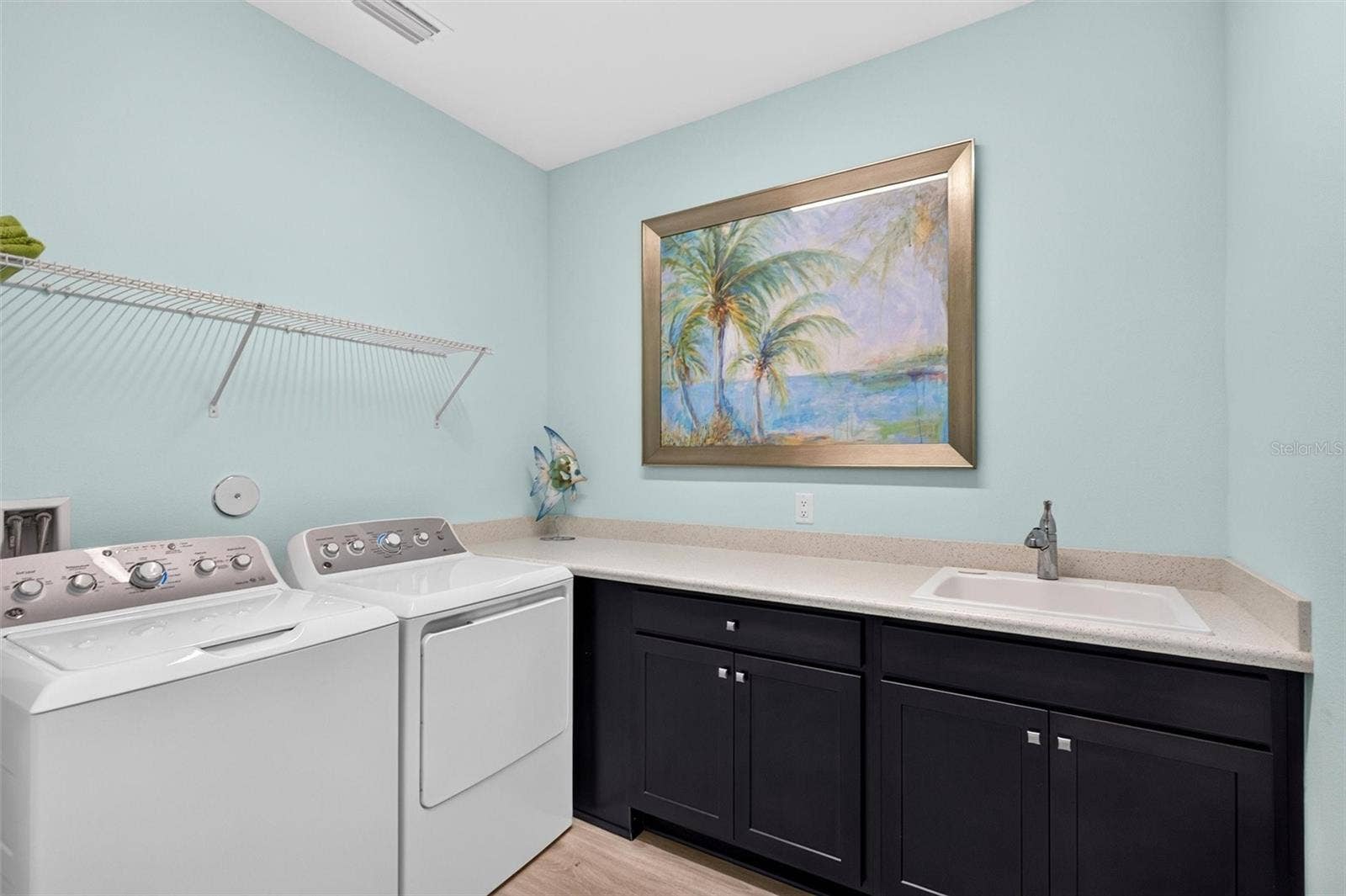 243 ISLAND BREEZE AVENUE, Daytona Beach, FL 32124 243 ISLAND BREEZE AVENUE, Daytona Beach, FL 32124