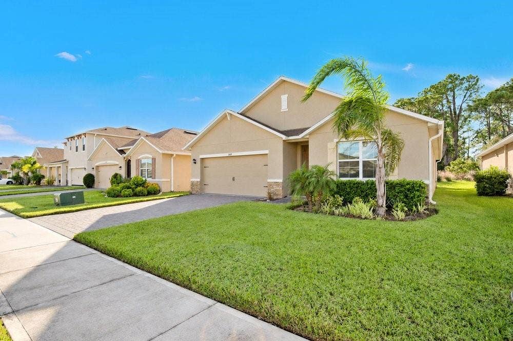 843 LAZIO CIRCLE, Debary, FL 32713 843 LAZIO CIRCLE, Debary, FL 32713