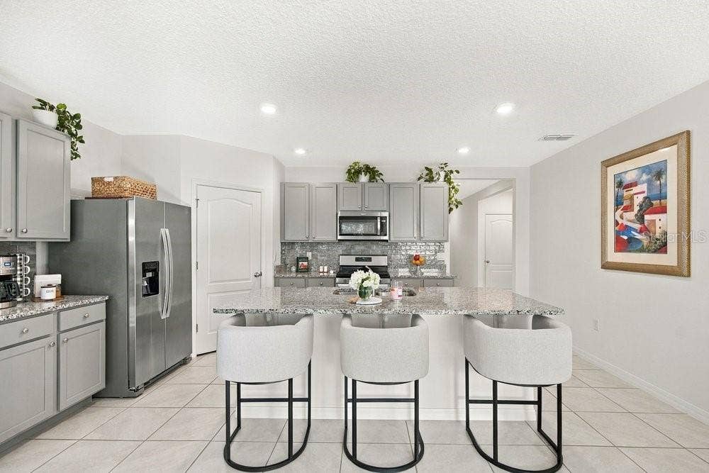 843 LAZIO CIRCLE, Debary, FL 32713 843 LAZIO CIRCLE, Debary, FL 32713